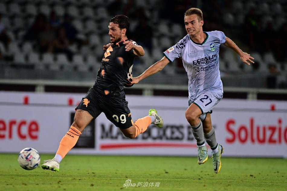 才能夺冠才 才能夺冠才